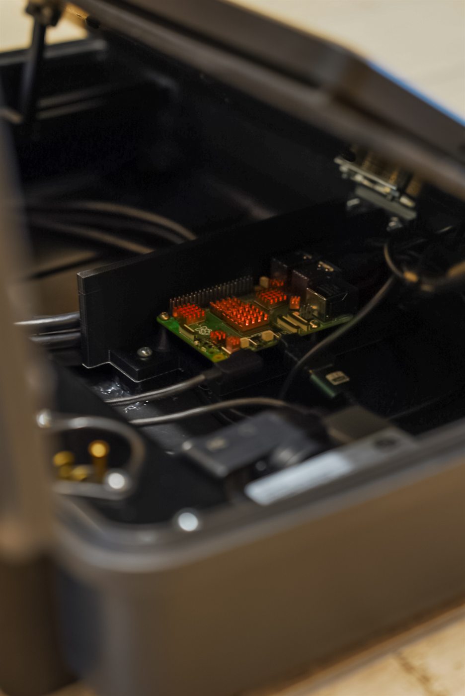 Raspberry Pi and electronics mounted inside the SEL simulator